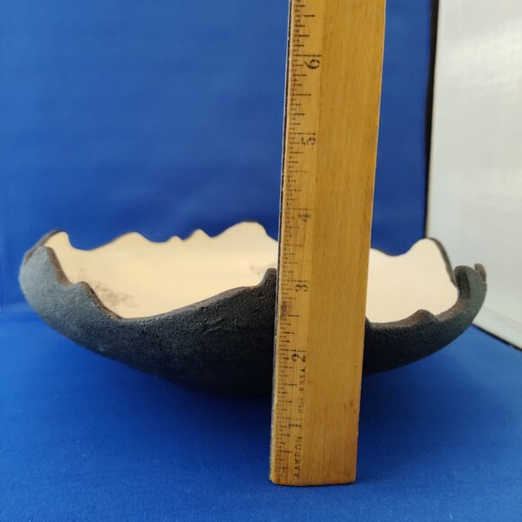 *UNIQUE* Bowl -Lava Volcanic Crater Glaze – Black/Ivory White - Rose Design - Picture 10 of 10